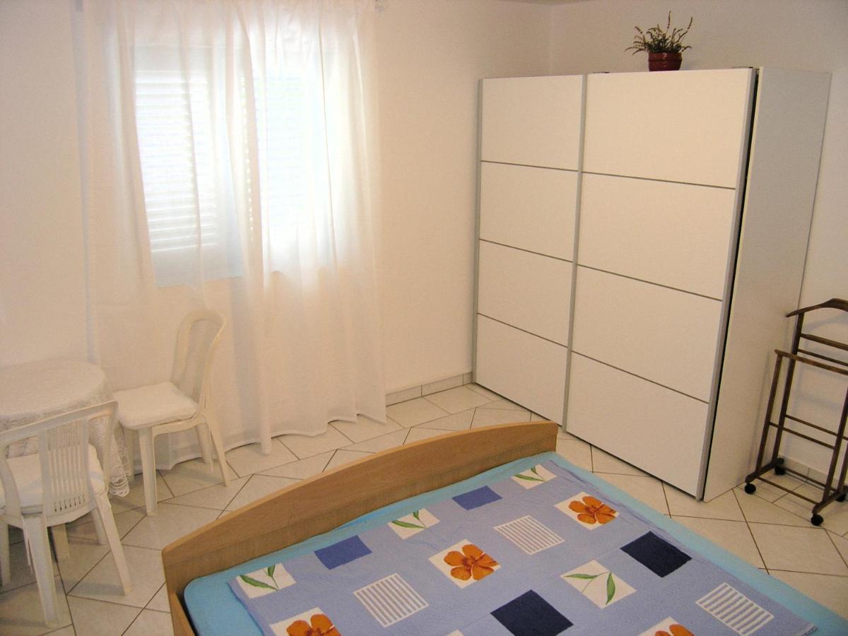 Apartments Murgic Krk Town Luaran gambar