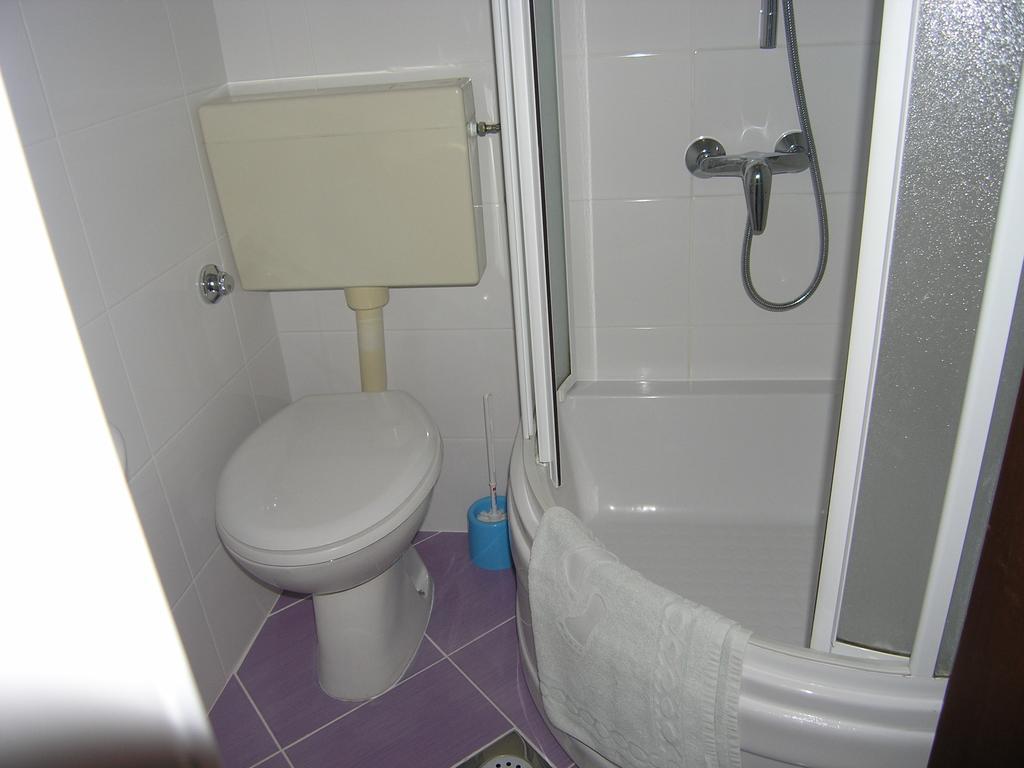 Apartments Murgic Krk Town Luaran gambar