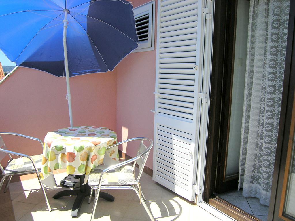 Apartments Murgic Krk Town Luaran gambar