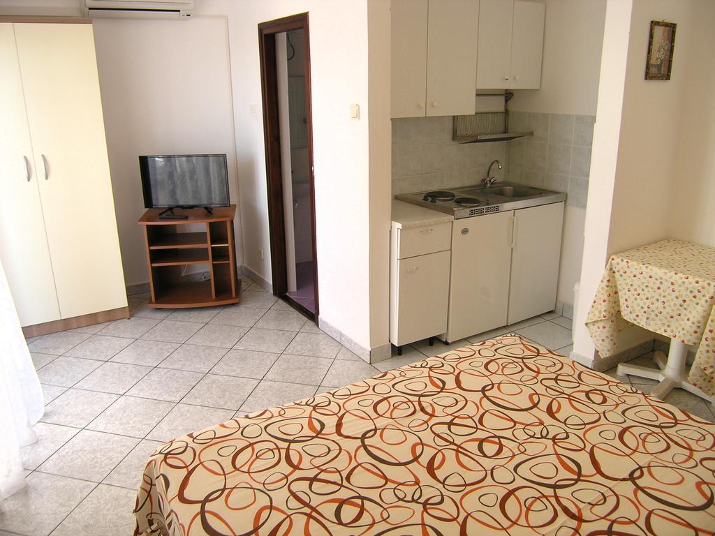Apartments Murgic Krk Town Luaran gambar