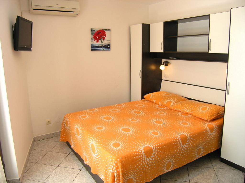 Apartments Murgic Krk Town Luaran gambar